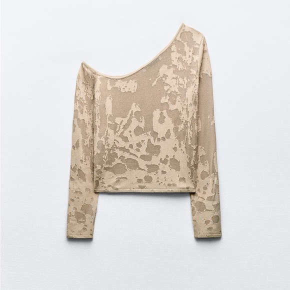 Zara Asymmetrical Knit Top - Picture 6 of 8